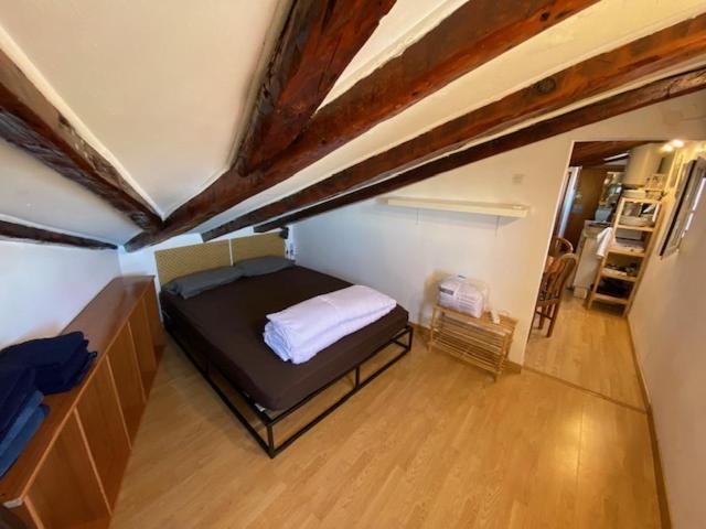 Calle Embajadores - Apart 4 Pax Pza Cascorro Madrid Esterno foto